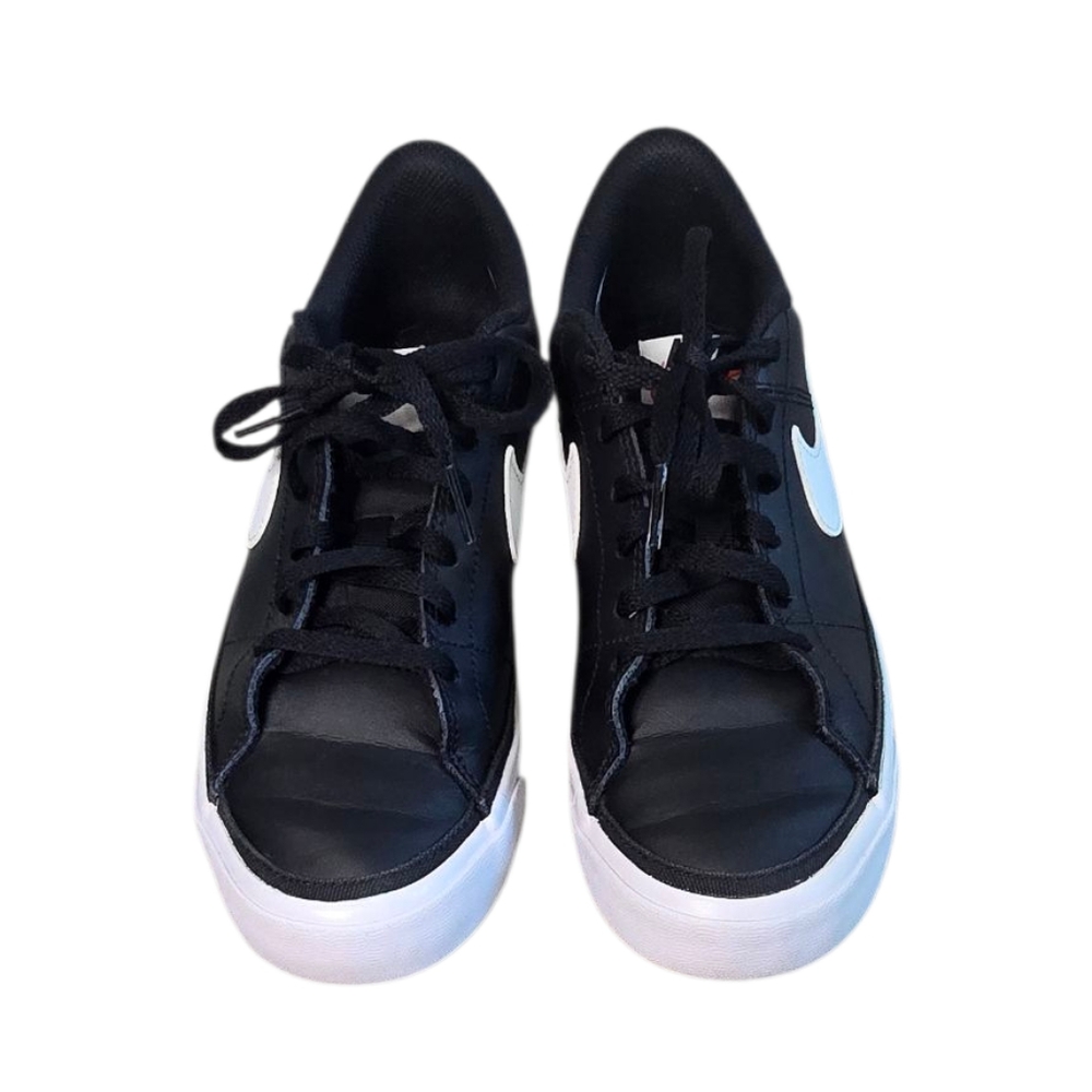 Nike Kids Black and White Sneakers - Picture 6 of 10
